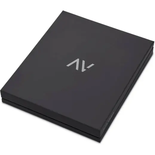 Alex Varga Barnett Box